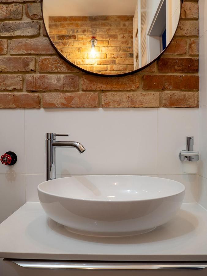 Brick House - Apartament Stefan Wroclaw Bagian luar foto